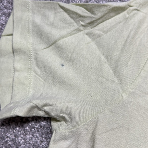 Nike Air Tee with Vibrant Graphic - Picture 3 of 6